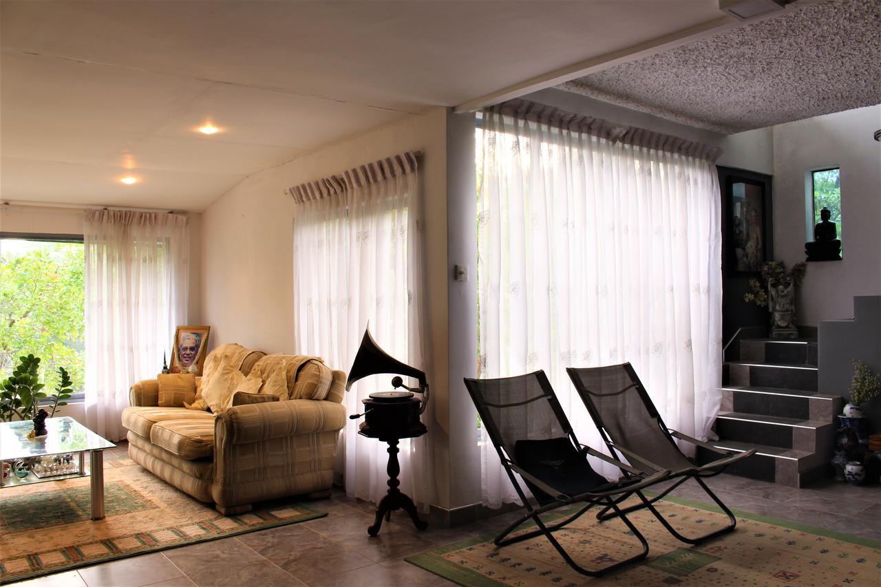 E-Stay Hanthana Kandy Exteriér fotografie