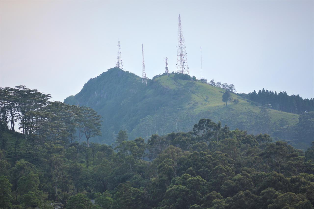 E-Stay Hanthana Kandy Exteriér fotografie