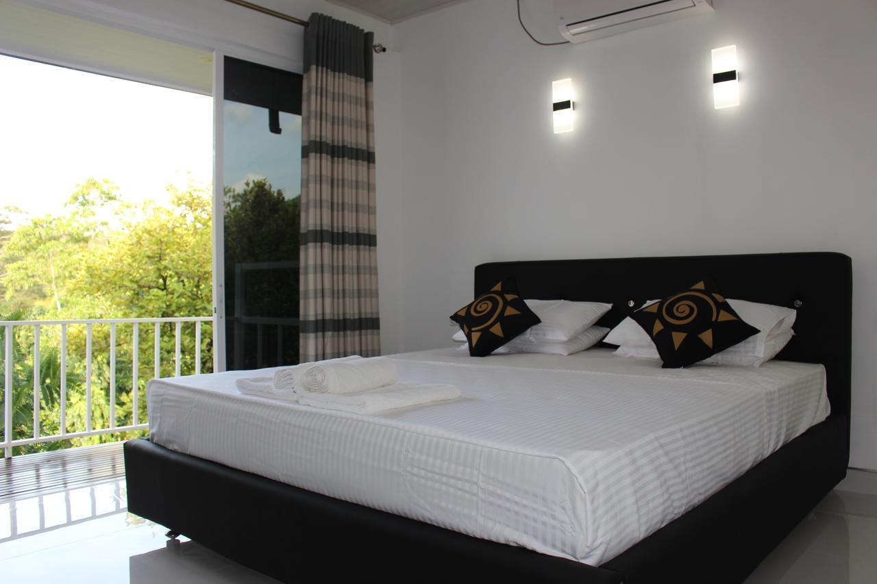 E-Stay Hanthana Kandy Exteriér fotografie