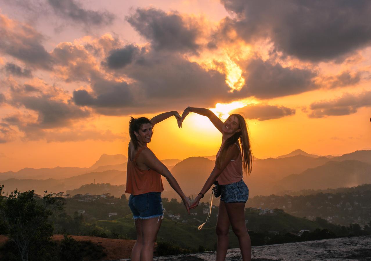 E-Stay Hanthana Kandy Exteriér fotografie