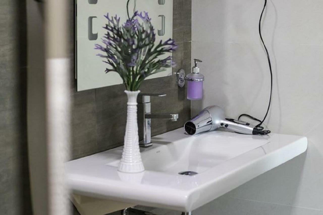 E-Stay Hanthana Kandy Exteriér fotografie